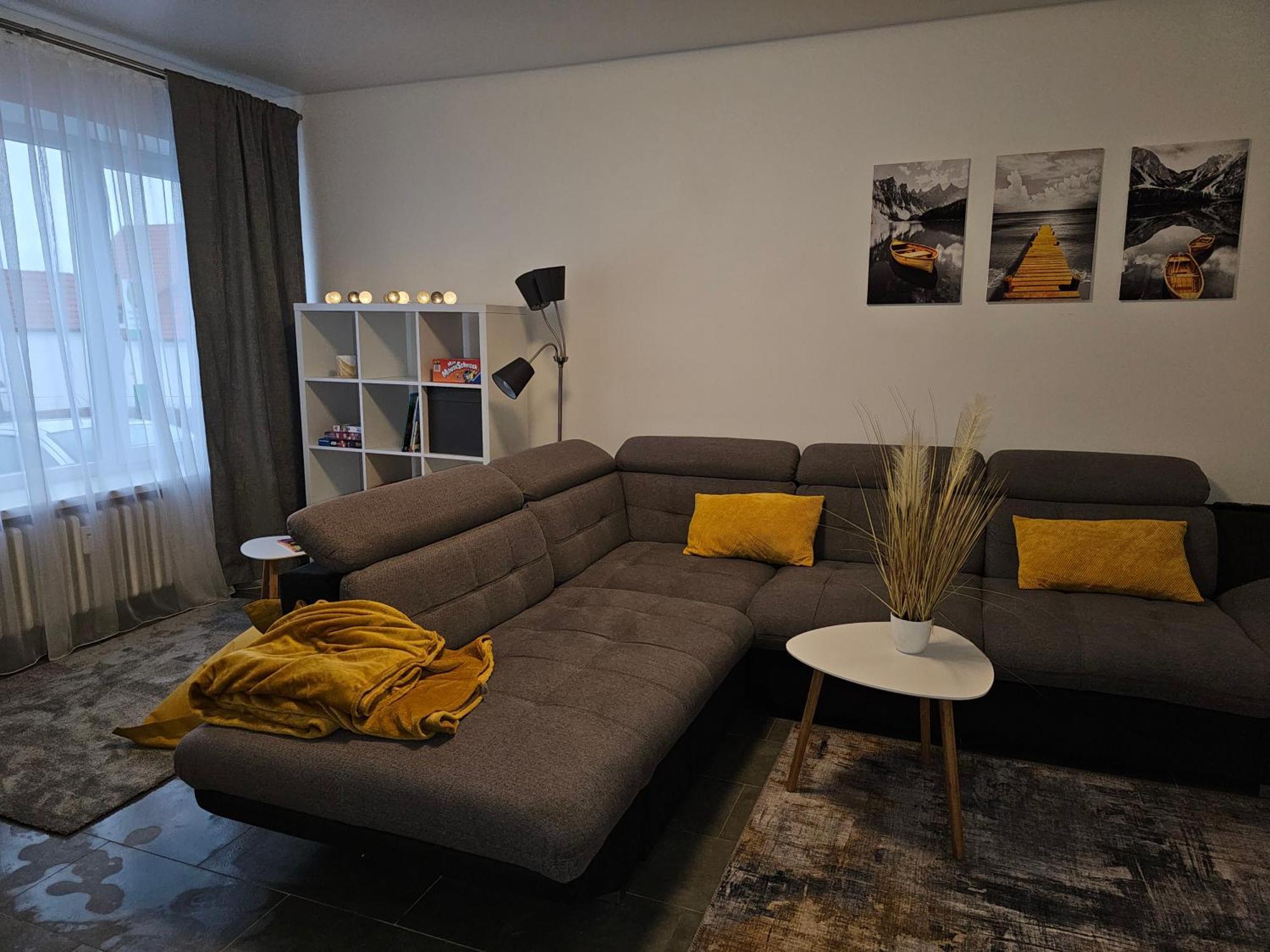 Warburg, Fewo "Sweet Home" 2,5 Zi- Eg-Separater Eingang - Parkplatz - Terasse- Komfortabel,Renoviert 외부 사진