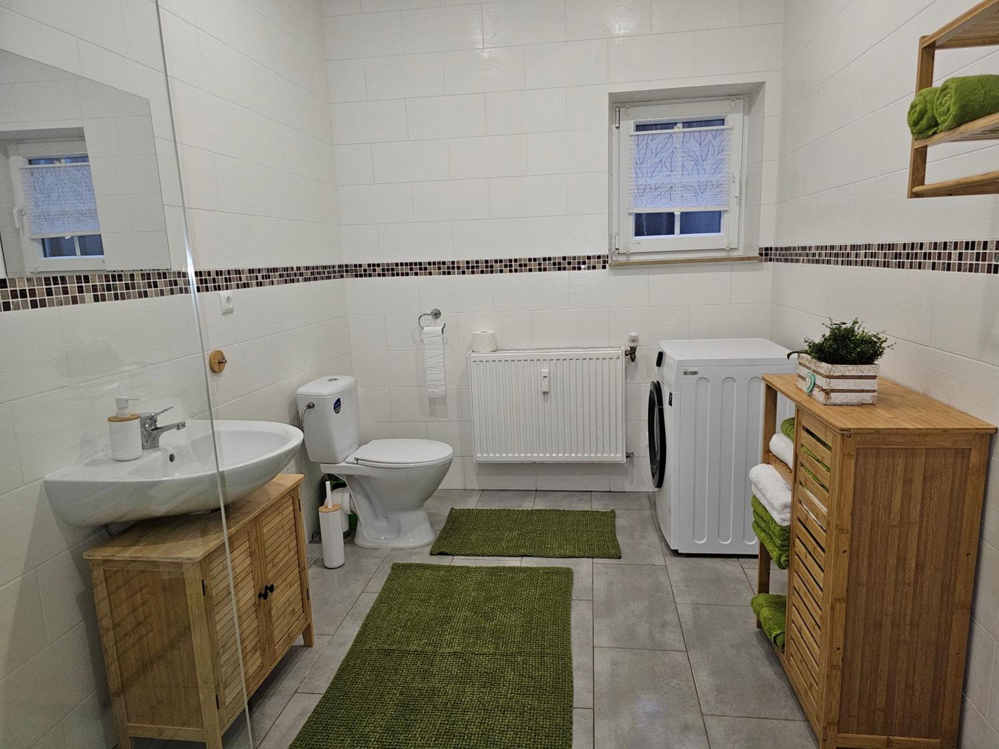 Warburg, Fewo "Sweet Home" 2,5 Zi- Eg-Separater Eingang - Parkplatz - Terasse- Komfortabel,Renoviert 외부 사진