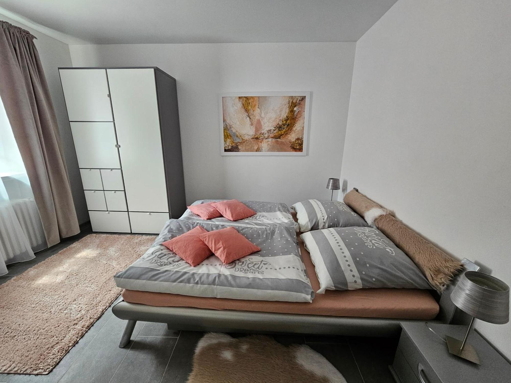 Warburg, Fewo "Sweet Home" 2,5 Zi- Eg-Separater Eingang - Parkplatz - Terasse- Komfortabel,Renoviert 외부 사진
