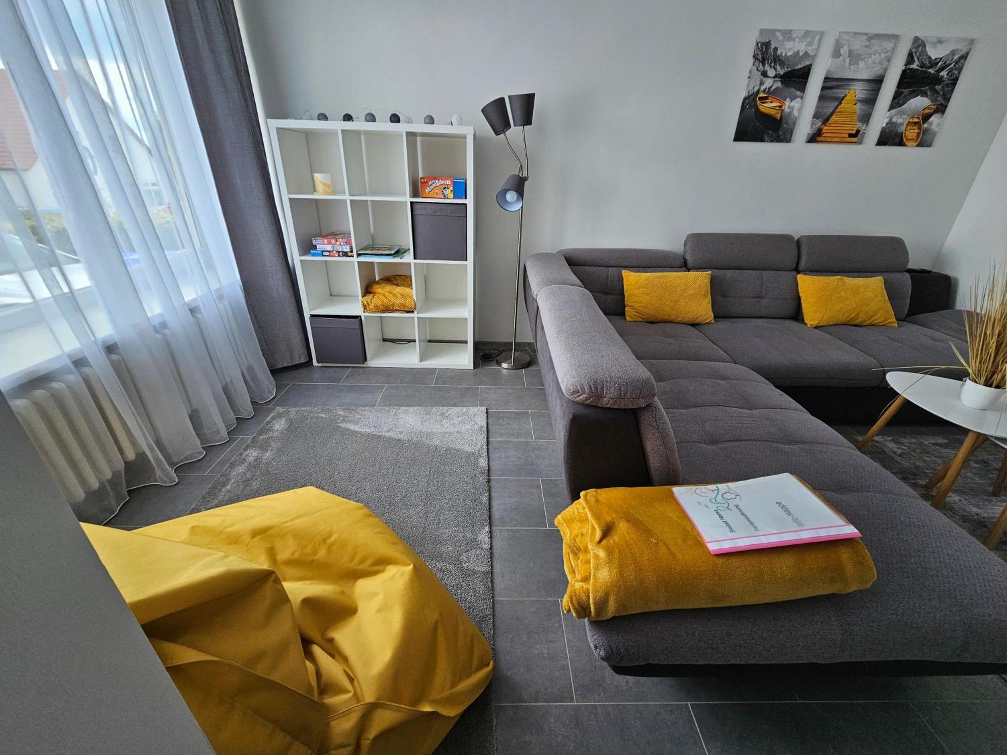Warburg, Fewo "Sweet Home" 2,5 Zi- Eg-Separater Eingang - Parkplatz - Terasse- Komfortabel,Renoviert 외부 사진